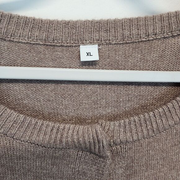 Made With Love Snap Front Cardigan Sweater Size XL Taupe Round Neck Soft Boxy - Picture 13 of 16